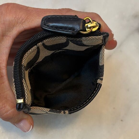 Coach  North South Leather Striped Cardholder Keychain - Picture 7 of 15